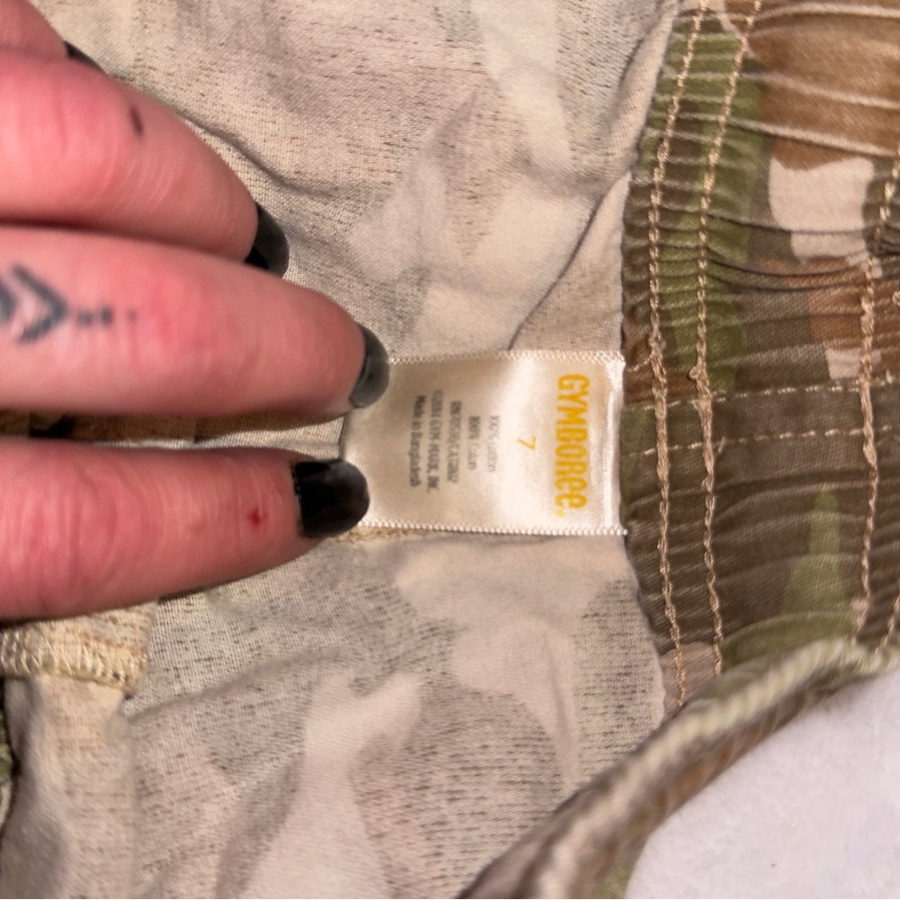 Gymboree Camouflage Cargo Shorts - Picture 2 of 2